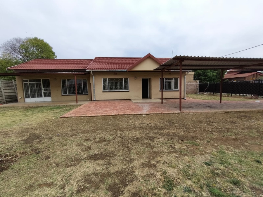 To Let 1 Bedroom Property for Rent in Potchefstroom North West